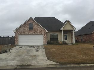 25987 Willow Wood St, Denham Springs, LA 70726