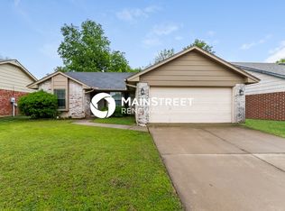 1716 Jackson Dr, Norman, OK 73071