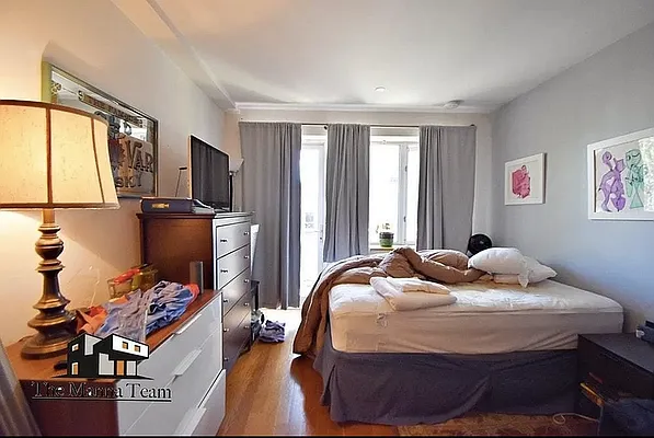 Rented by Compass | media 17