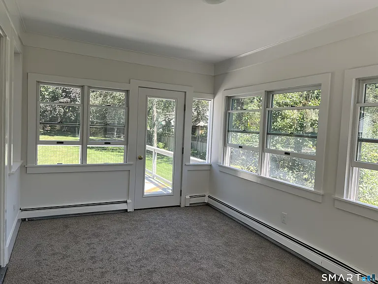 21 Pearl St — Photo 17