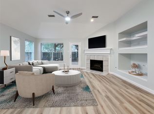 27 Auburn Path Dr, Spring, TX 77382