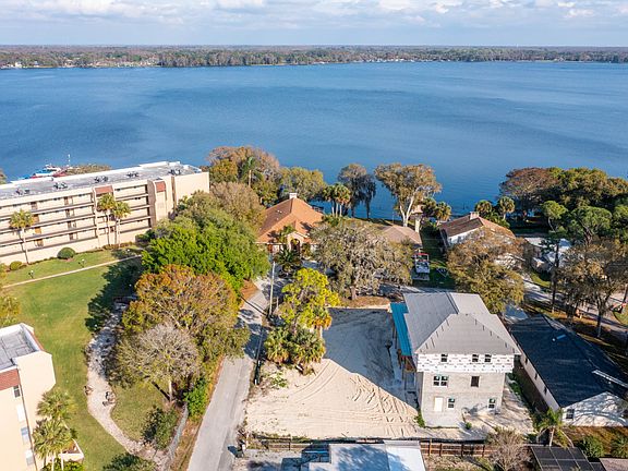 5th image of 199 Lakeview Dr