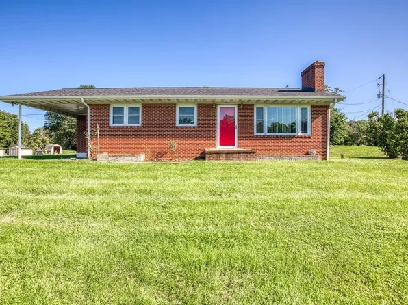 541 Railroad Dr, Marion, VA 24354