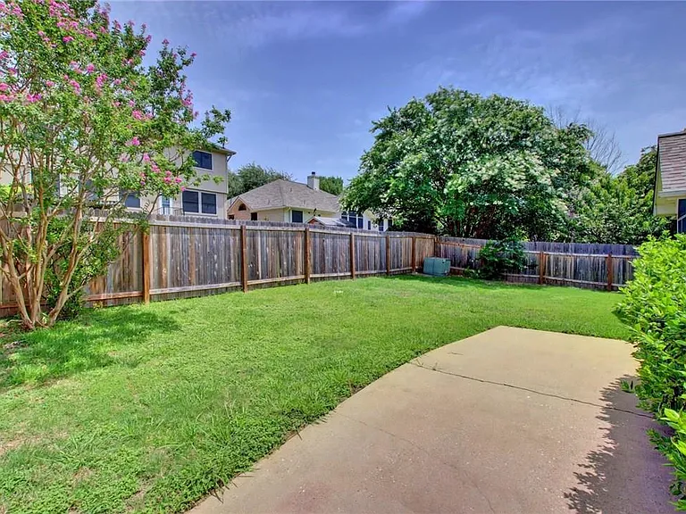 3614 Birdhouse Dr — Photo 23