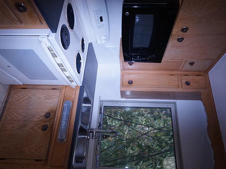 Highland Terrace — Photo 33
