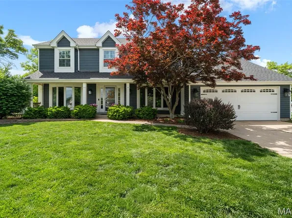 15668 Coventry Farm Dr, Chesterfield, MO 63017