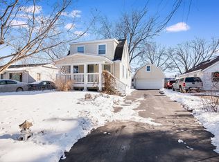 4009 N Park St, Westmont, IL