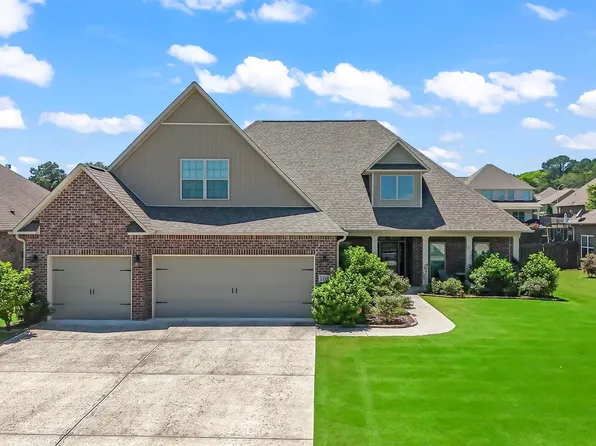 108 Somer Oaks Dr, Huntsville, AL 35811