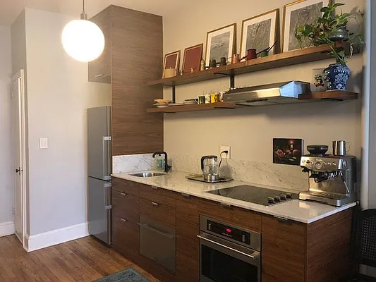 Sold by HomeDax Real Estate | media 2