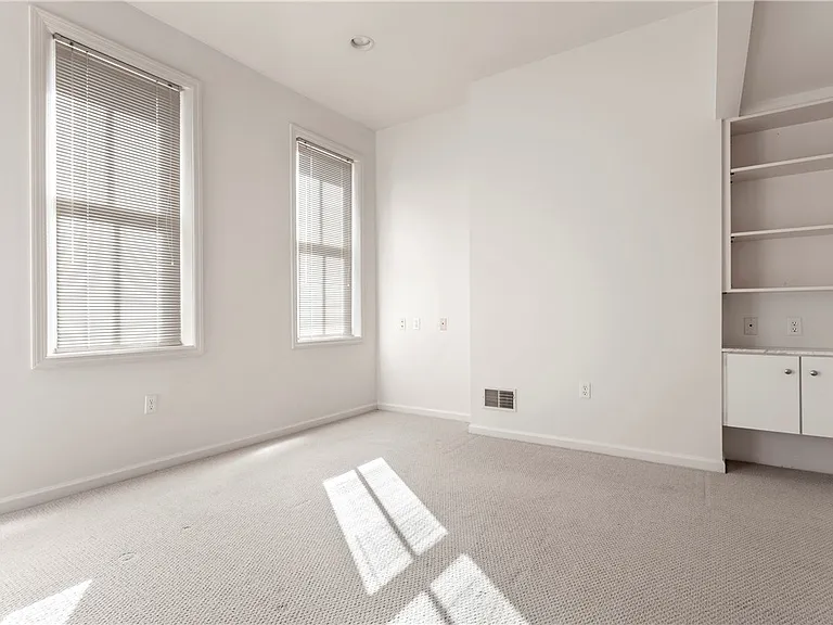 326 Hailman St — Photo 14