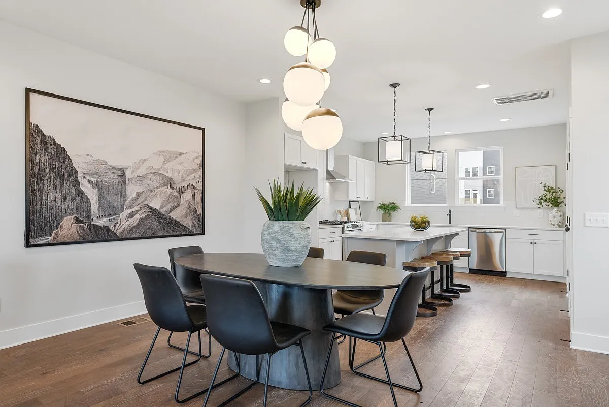 3 bed, 3.5 bath, 1799 sqft, $3,300 — Photo 1
