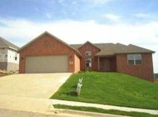 511 Coopers Farm Rd, Centerton, AR 72719