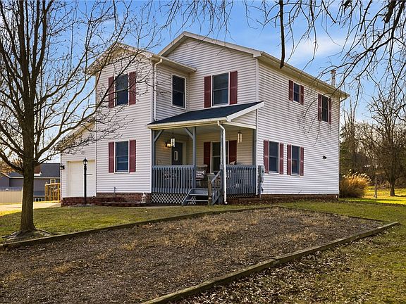 2nd image of 412 Emily Ln