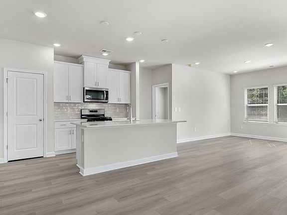 Chandler Floorplan in Waterside