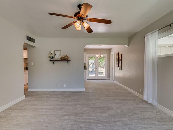 4th image of 5647 S 14th Ave
