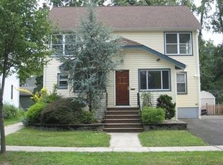 239 Walnut Ave, Bogota, NJ 07603