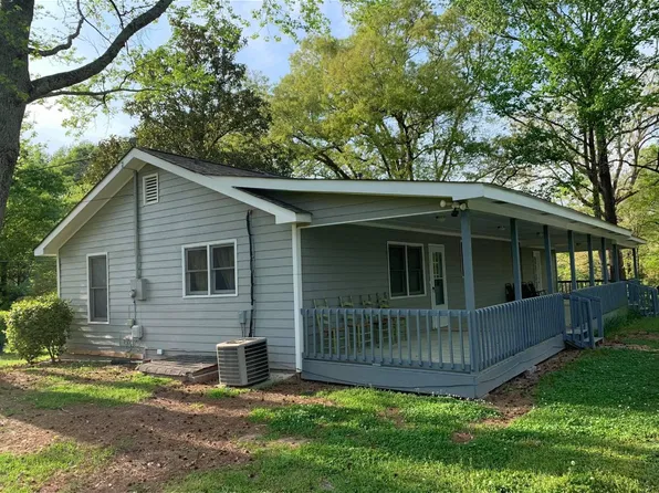 6160 Dodson Rd, Union City, GA 30291