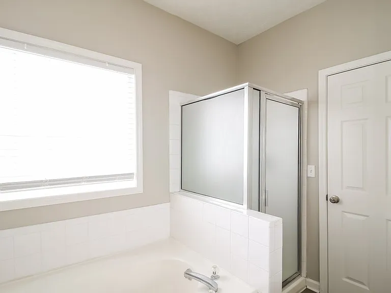 7567 Winderemere Park — Photo 13