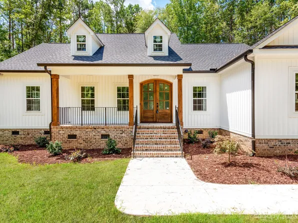 1358 Bridgewood Dr, Fort Lawn, SC 29714
