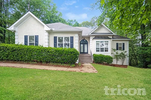 100 Wyngate Dr Photo 1