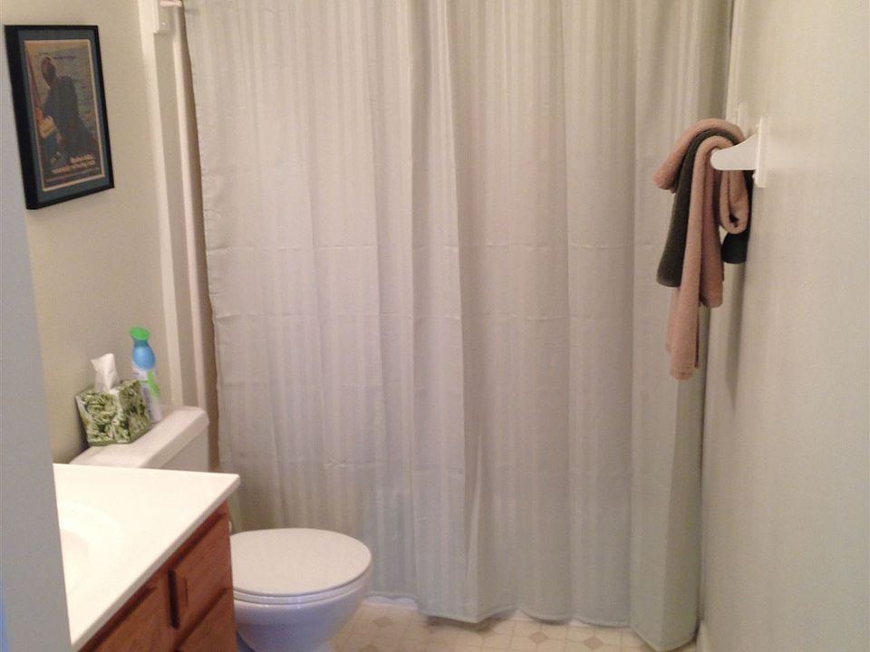 2 full bathrooms