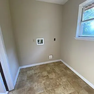 102 Libby Cir — Photo 37