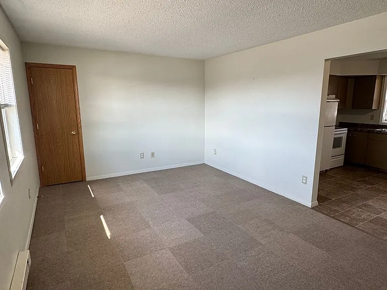 2207 S 12th St — Photo 3