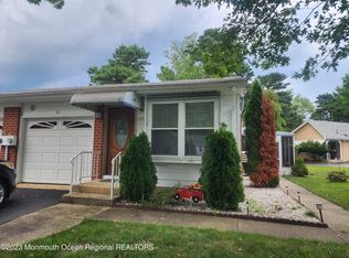 22 Molly Pitcher Blvd #B, Manchester Township, NJ 08759