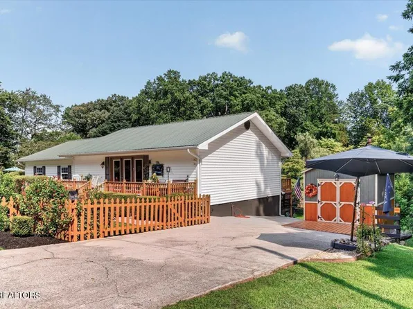 176 Bostie Maire Ln, Clinton, TN 37716