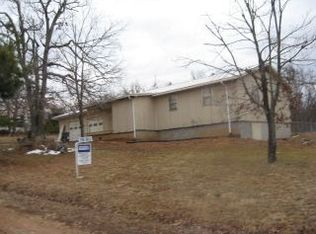 9744 May Rd, Harrison, AR 72601