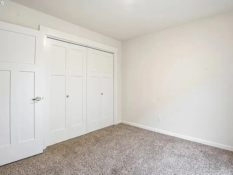 427 Harris Ln — Photo 15