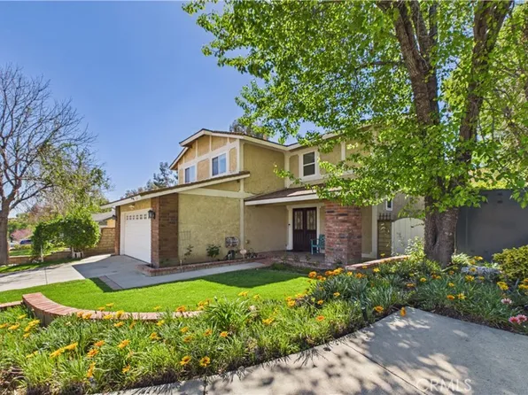 27563 Open Crest Dr, Santa Clarita, CA 91350