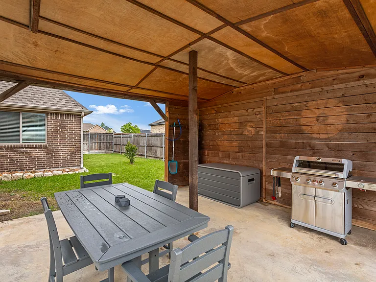 206 S Meadow Dr — Photo 32