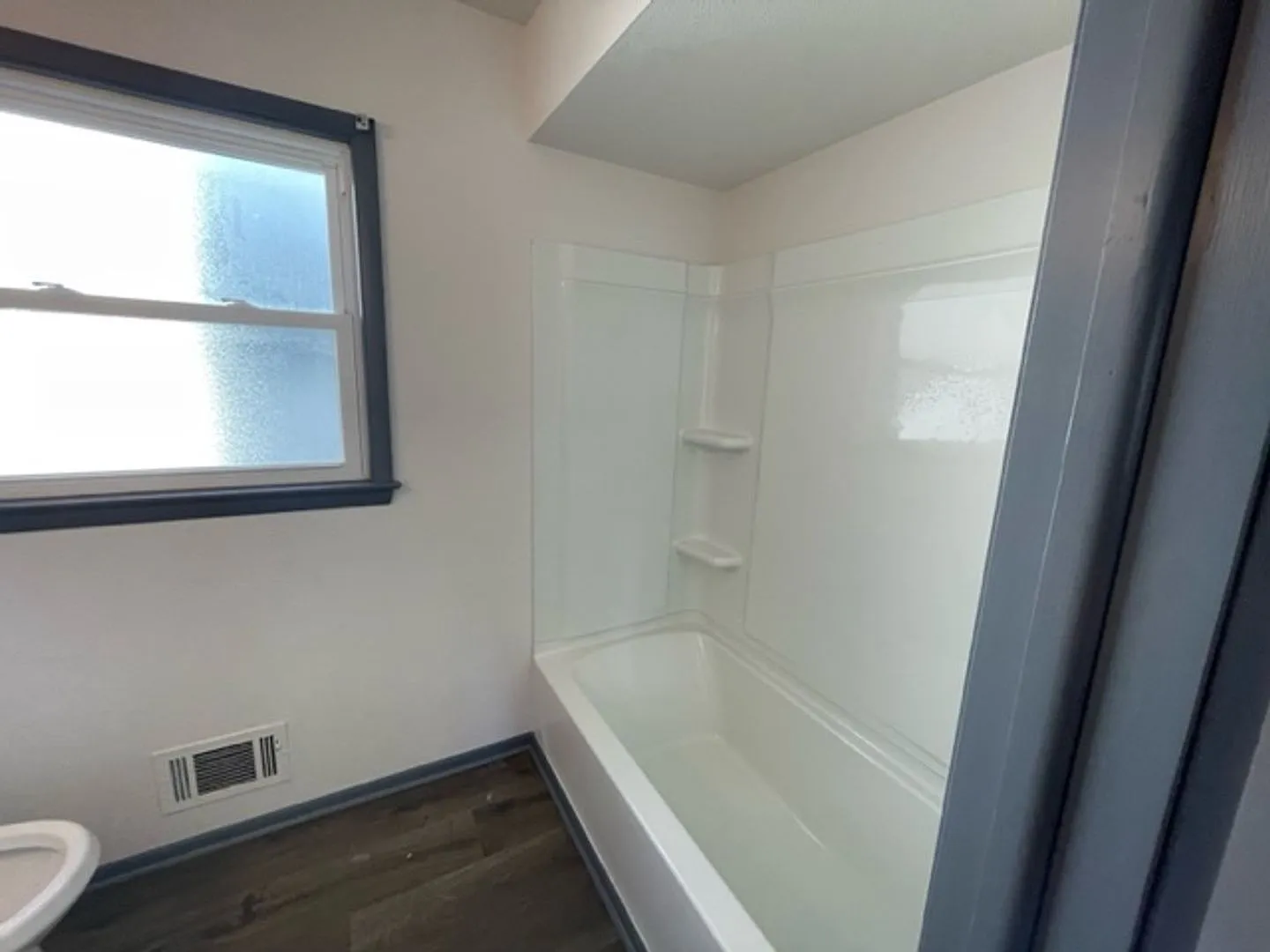 8829 W Congress St — Photo 4