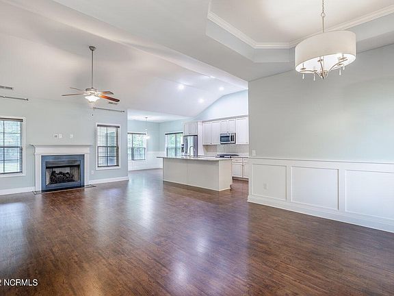 2nd image of 170 Stellas Way