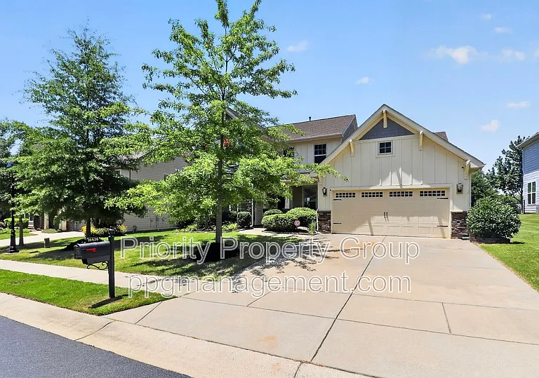 16436 Palisades Commons Dr — Photo 43