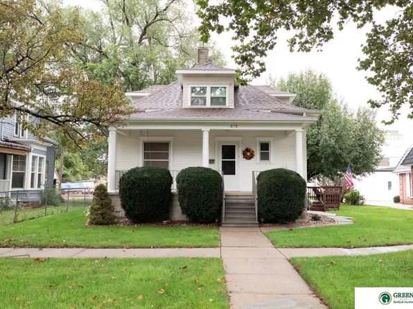 610 N Beaver Ave, York, NE 68467