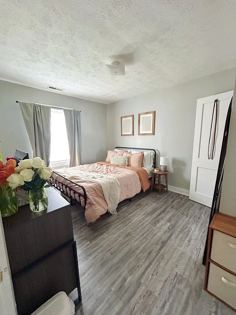 Now Pre-Leasing for 2027-28 School Year! — Photo 2