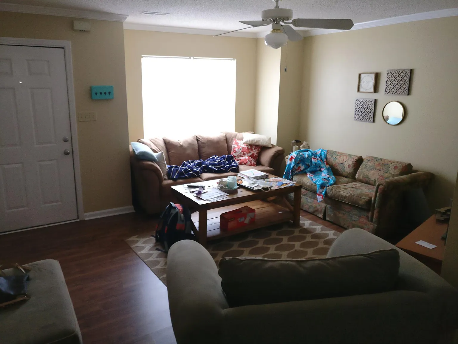 3 bed, 2.5 bath, 1325 sqft, $1,800 — Photo 3