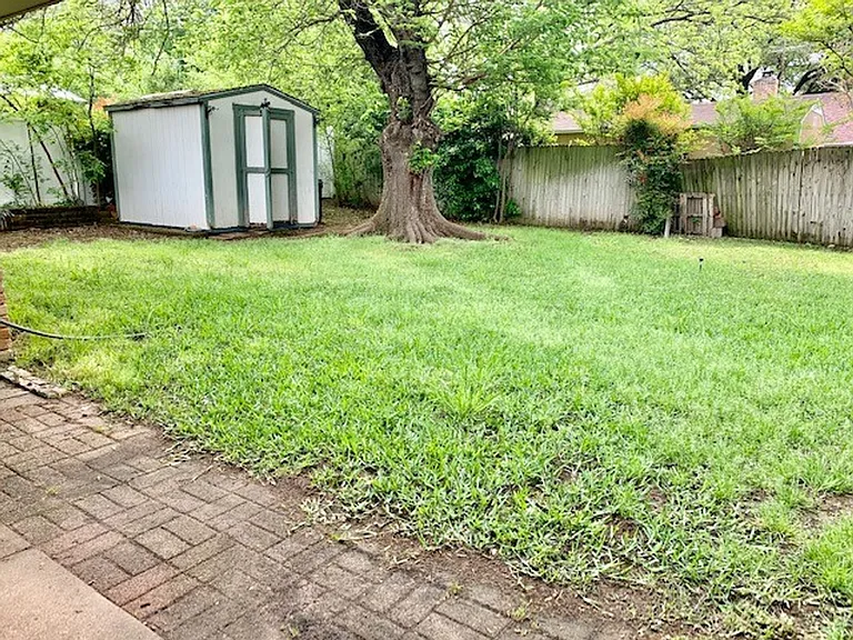 4809 Wheelock Dr — Photo 32