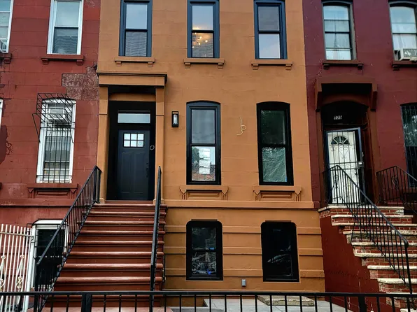 537 Halsey Street HOUSE image 1 of 4