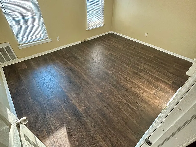 6043 Wister St #2F — Photo 8