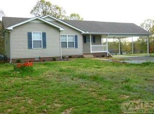 107 Travis Dr, Dickson, TN 37055