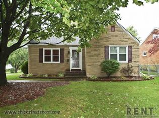 2001 Broad Ave NW, Canton, OH 44708