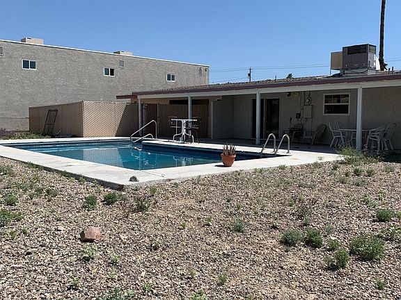 3rd image of 2505 Cielo Dr