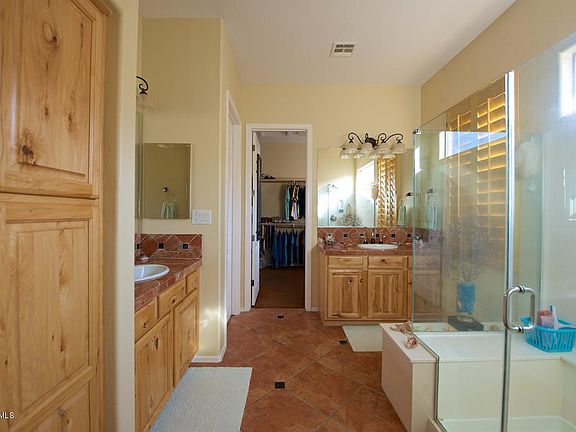 4538masterbath2