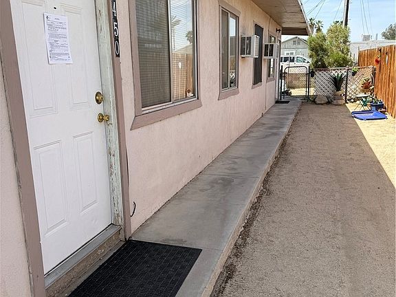 4th image of 6450 Athol Ave
