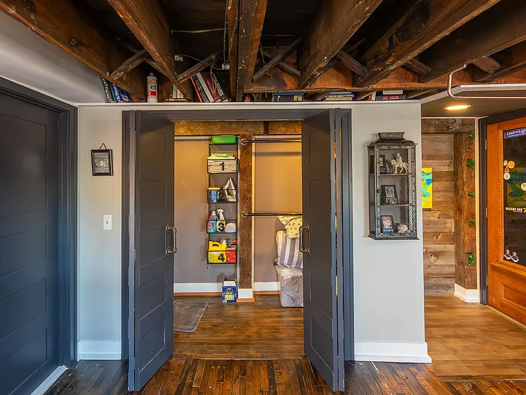 104 W Main St #304 — Photo 18