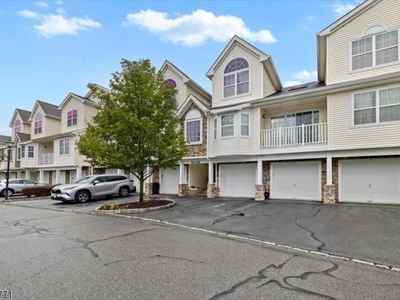 16 Pondside Dr, Ledgewood, NJ, 07852