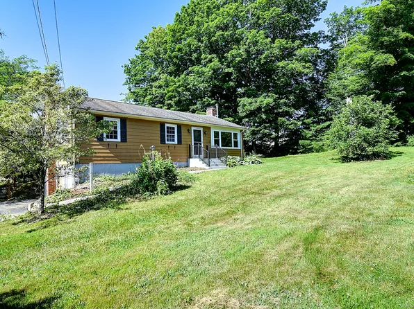 1332 Route 163, Montville, CT 06370